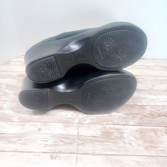 Alegria by PG Lite Slip Resistant Leather Black Lace Up Clog Heel Size 37 or 7 - Picture 11 of 14